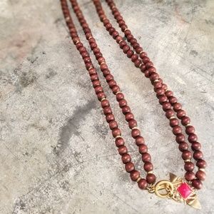 🔵🔵Wood beaded necklace.🔵🔵